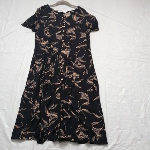 Full Dress👗 - Picture 2 of 4